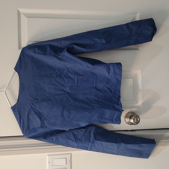 Blouse - Picture 2 of 6